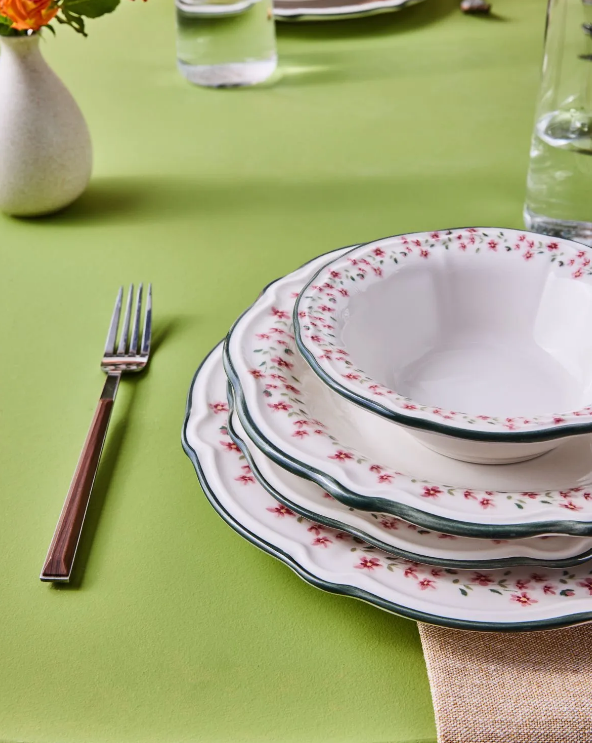 Karaca Piraye 24 Pieces 6 Person Dinnerware Set, Multicolor