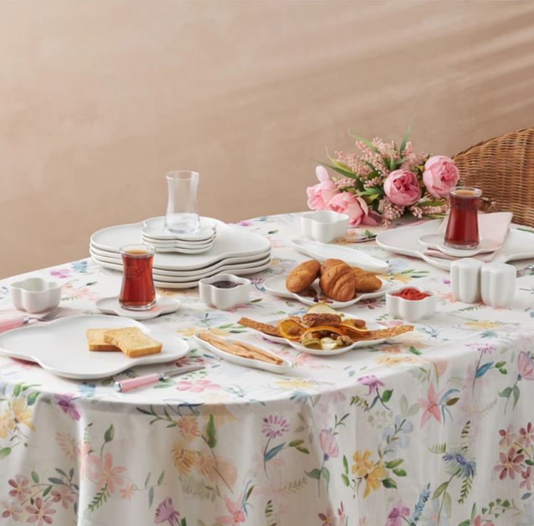 KARACA CLOVER 28-PIECE BREAKFAST SET, WHITE