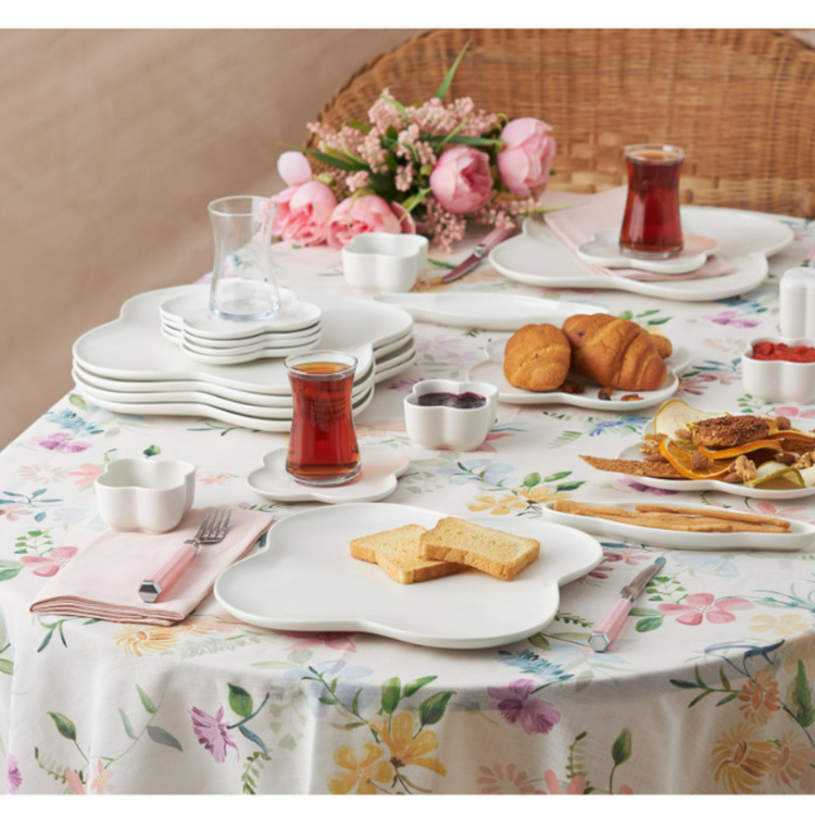 KARACA CLOVER 28-PIECE BREAKFAST SET, WHITE