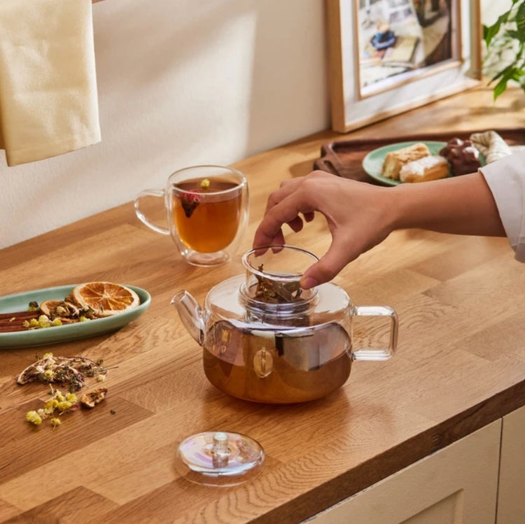 KARACA FLAT BOROSILICATE GLASS MIDI TEAPOT LUSTER