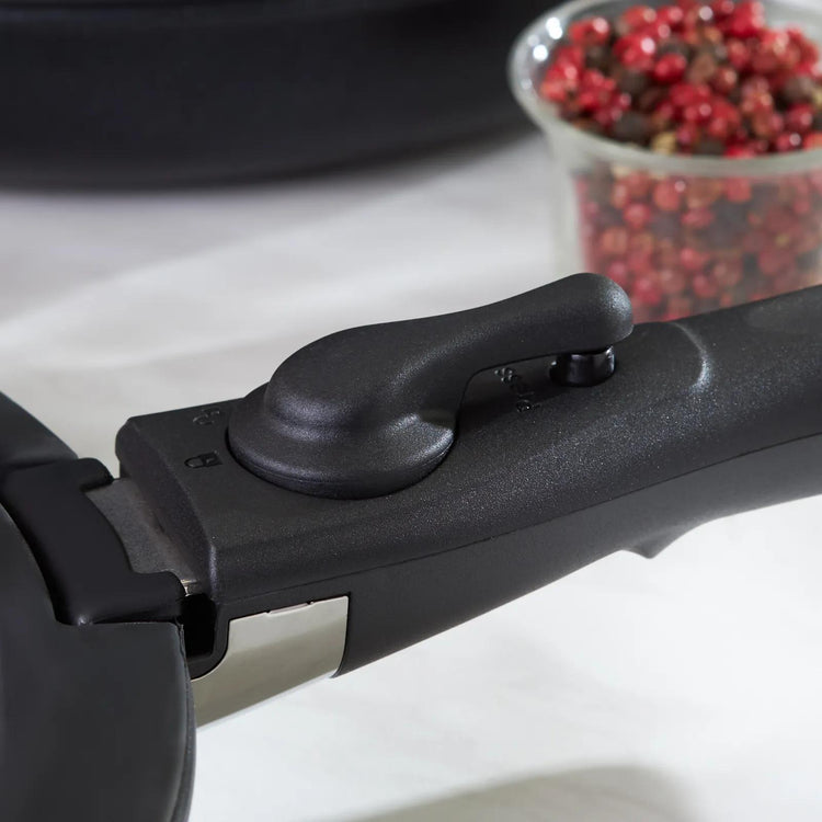 KARACA BIODIAMOND EASY CLIP 13-Piece Pot Set