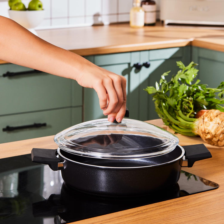 KARACA SWISS CRYSTAL DEEP SAUCEPAN, 30 CM BLACK