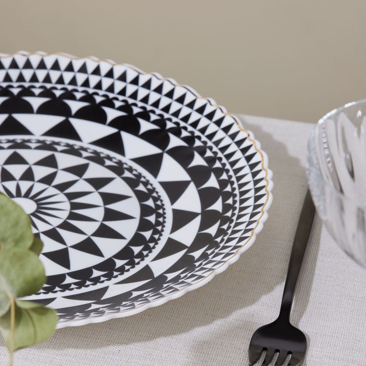 Karaca Black Gold 19 Pieces 6 Person Dinnerware Set
