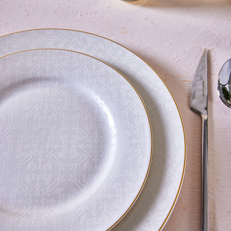 Karaca June 24 Pieces 6 Person Porcelain Dinnerware Set,White