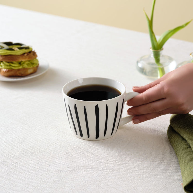 KARACA LINDA STRIPED 350 ML MUG, BLACK
