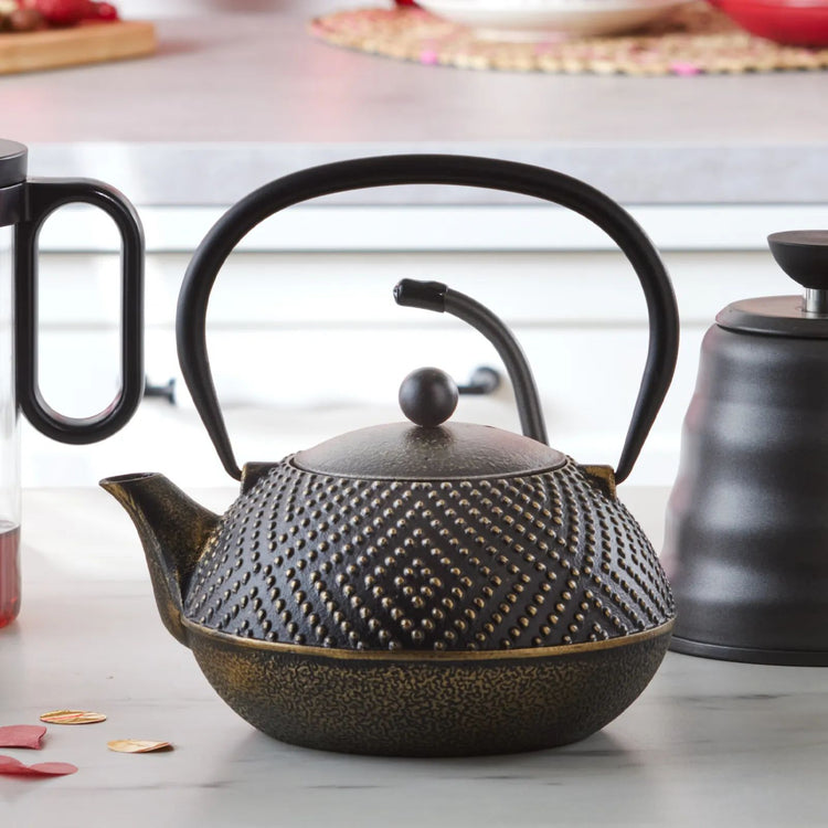 KARACA DARK GOLD CAST IRON TEAPOT 900 ML, BLACK