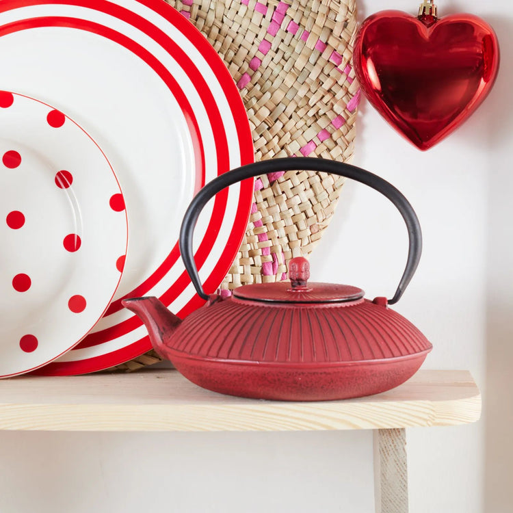 KARACA JAPANESE RED CAST IRON TEAPOT, RED
