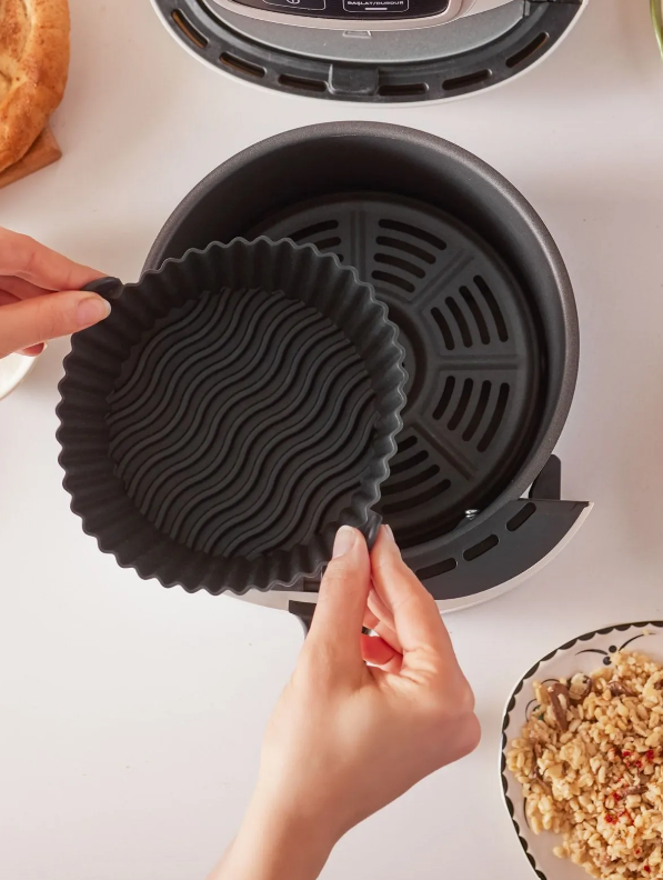 Crick Crack Silicone Airfryer Bakeware Black